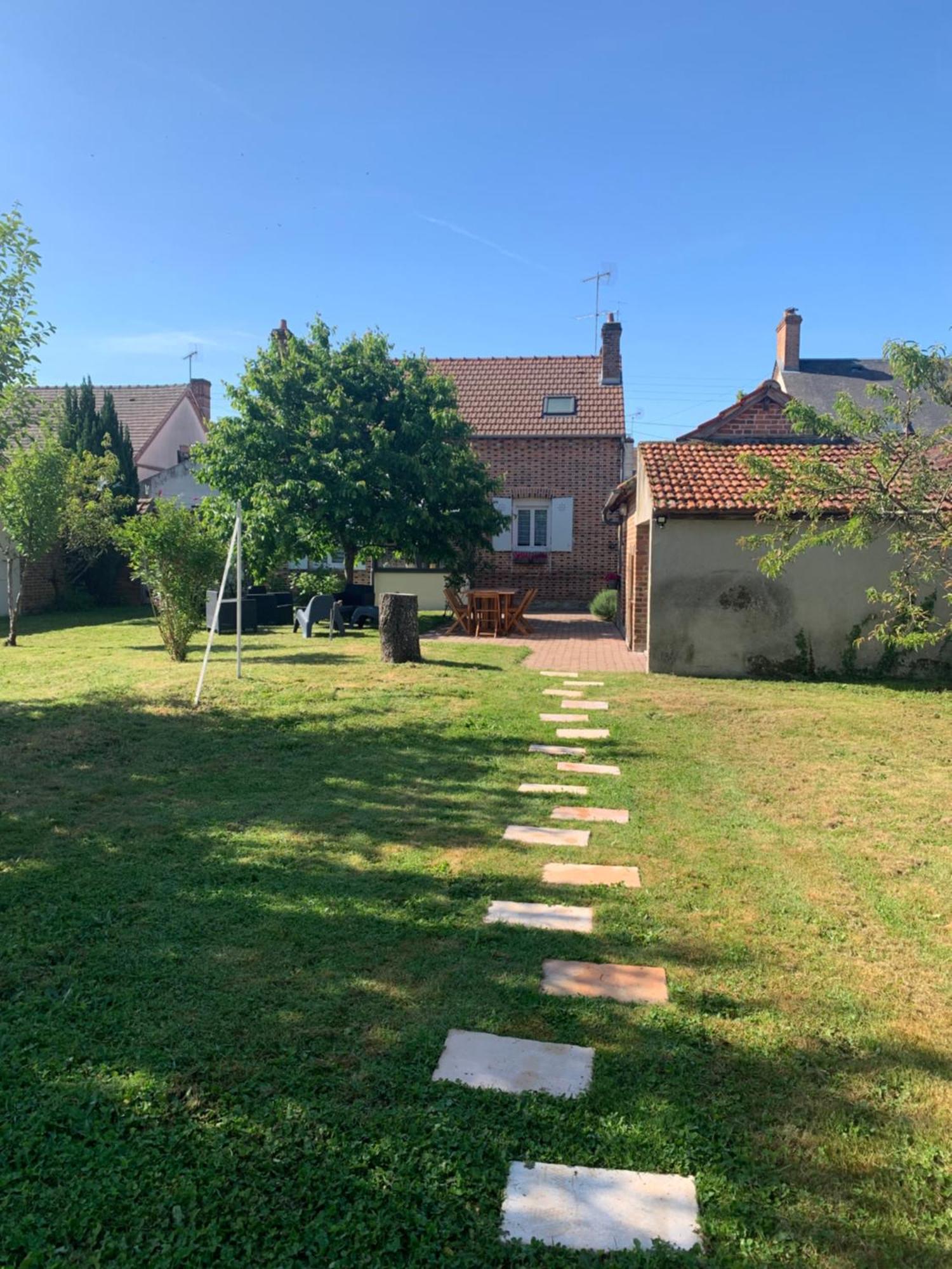 "Le 35" Maison Renovee Avec Jardin Proche Centre Lamotte-Beuvron Exteriör bild